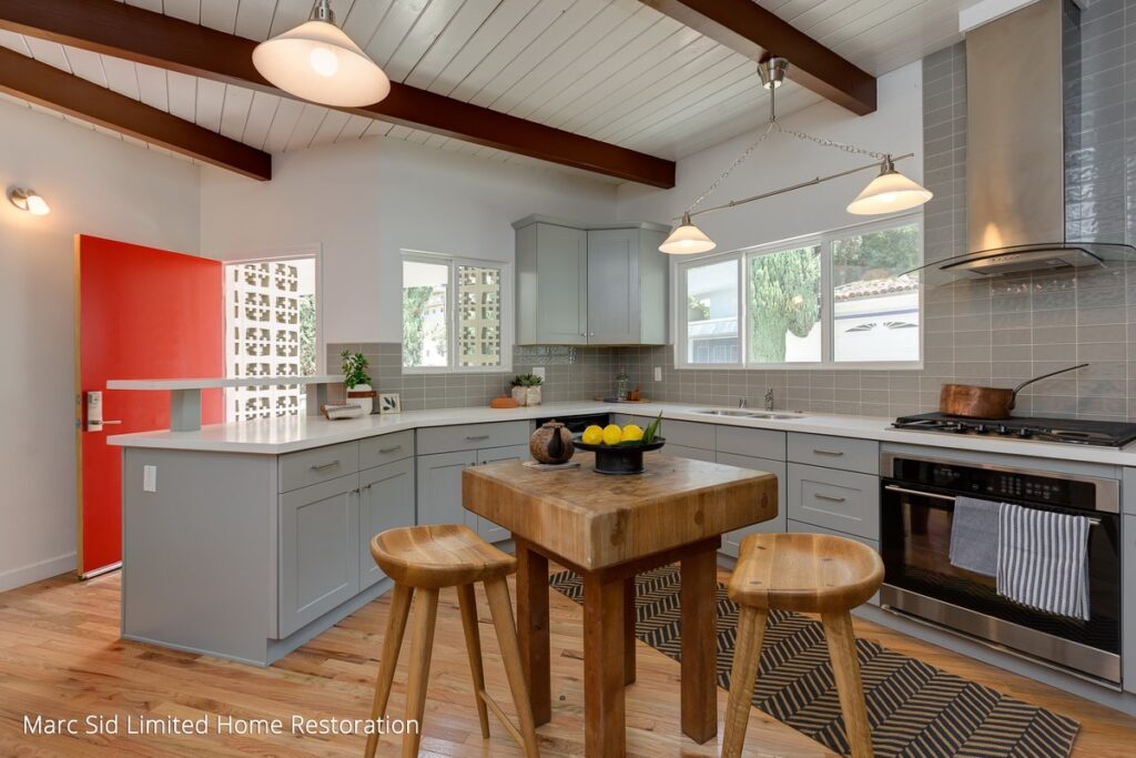 gray shaker cabinets