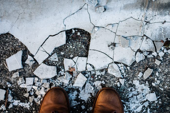 cracked-degrading-concrete-in-need-of-replacement