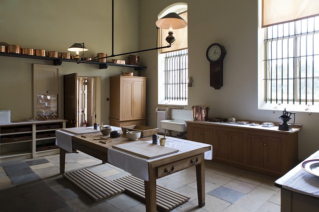 victorian-kitchen-lighting