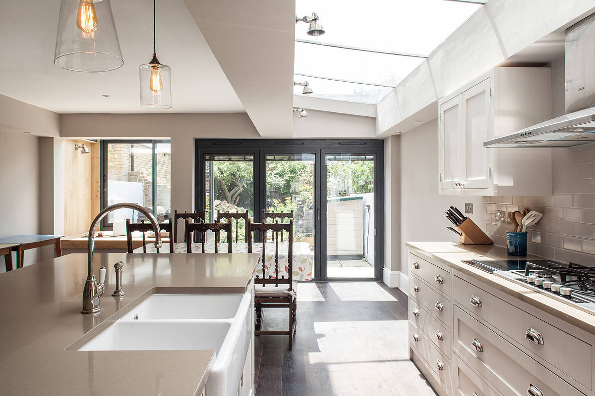 Differences Between Traditional and Modern Kitchens Best 