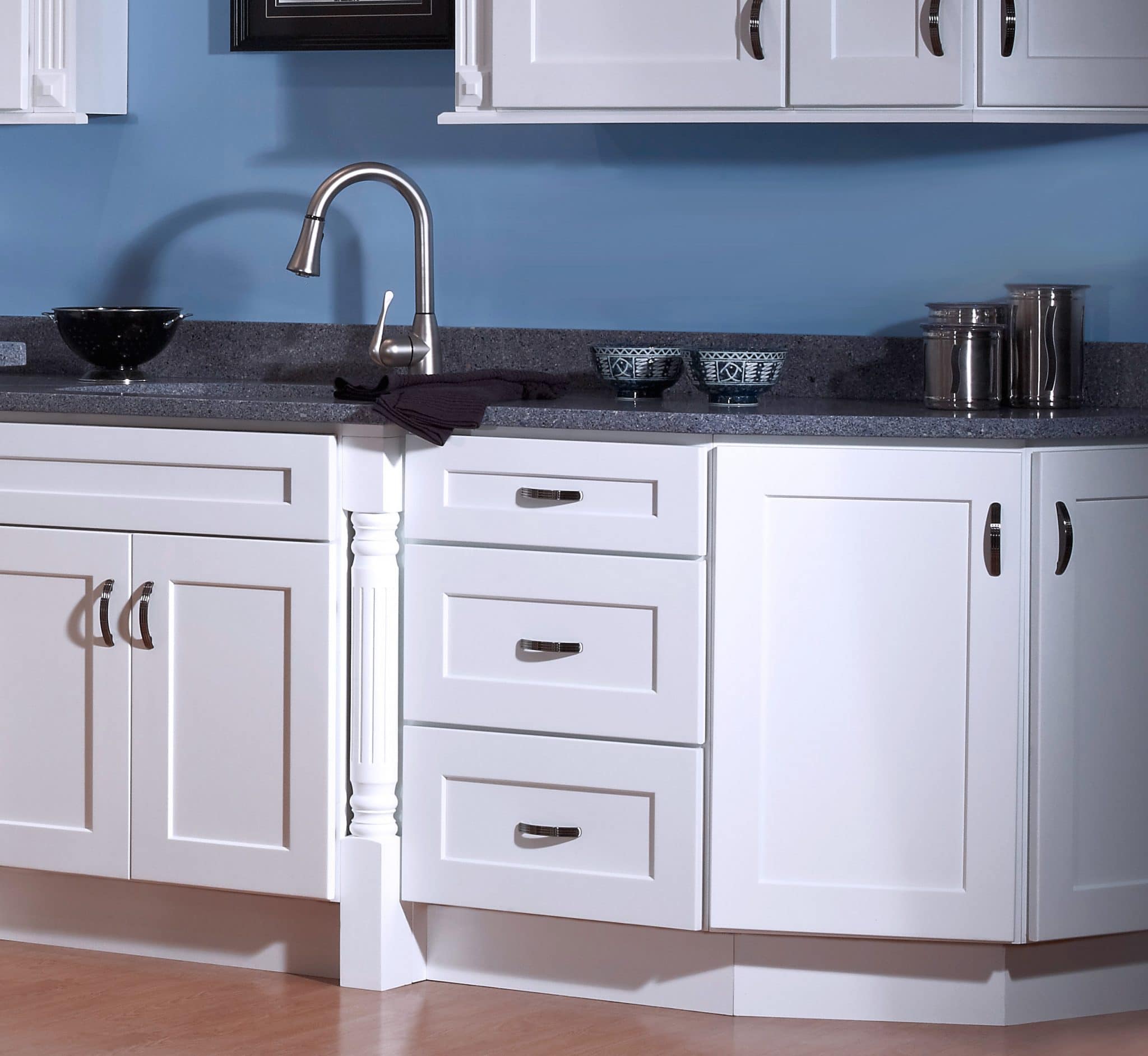 What is a Shaker Style Kitchen Cabinet? Should you get Shaker