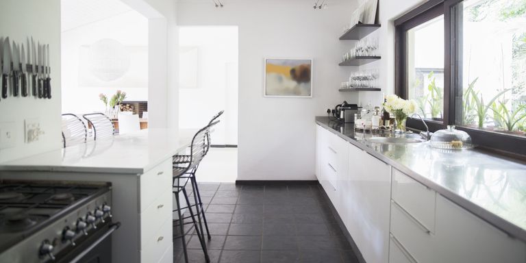 galley-kitchen-layout