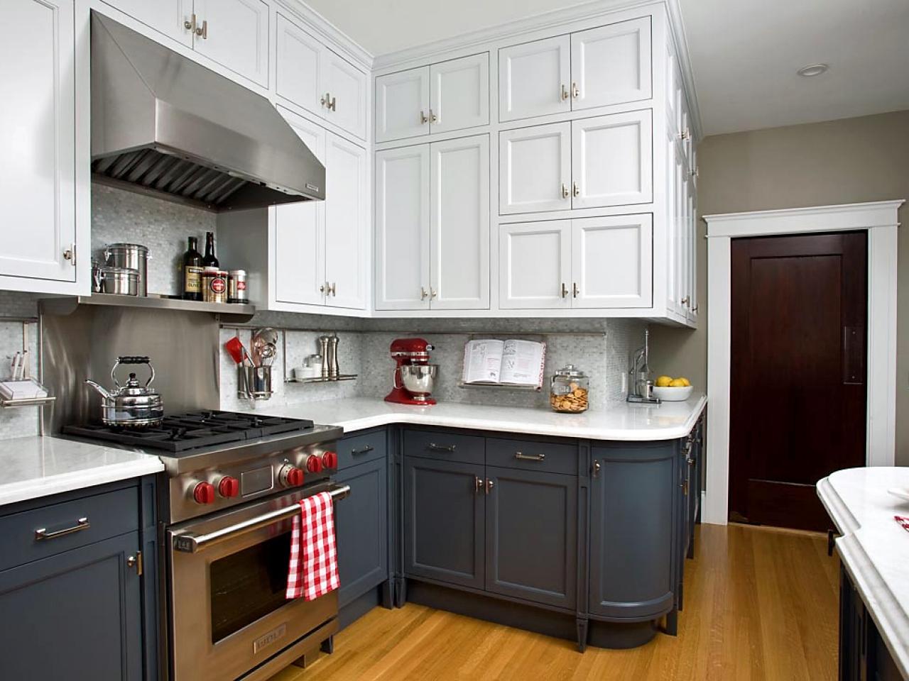 two-tone-kitchen-cabinets-black-and-white-rta-shaker-cabinets