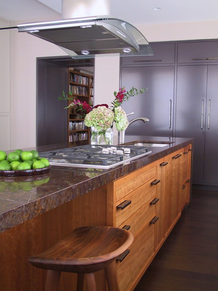flat-pulls-linear-rta-kitchen-cabinet