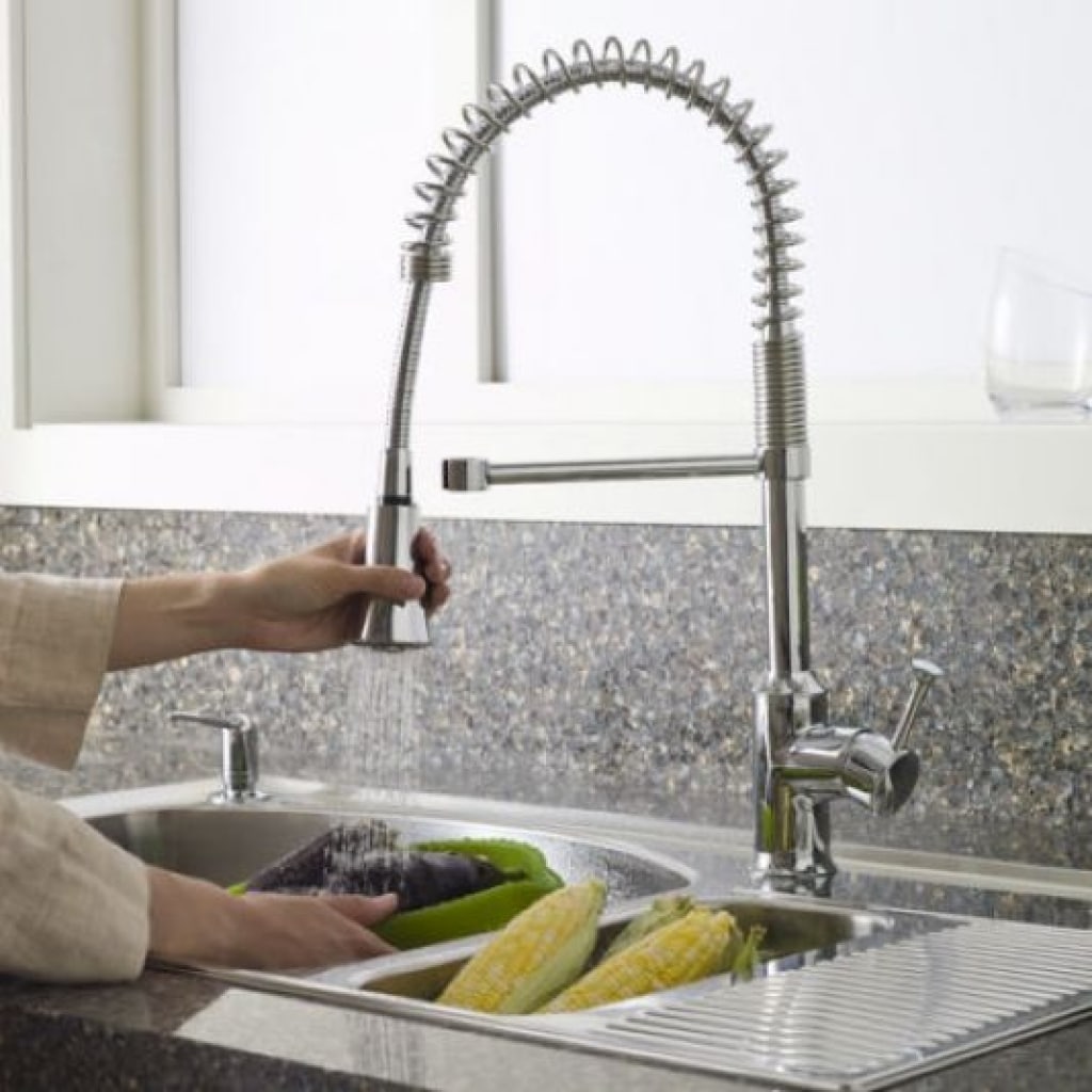 A-high-end-sink-and-faucet