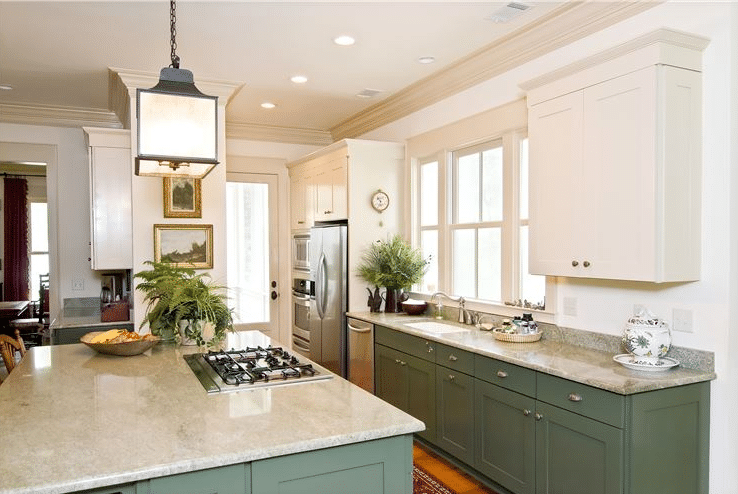 Crown Molding For Shaker Kitchen Cabinets, Is Crown Molding On Cabinets In Style