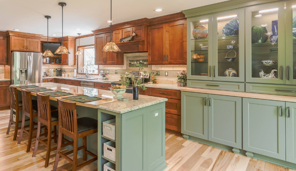 two-toned shaker kitchen cabinets