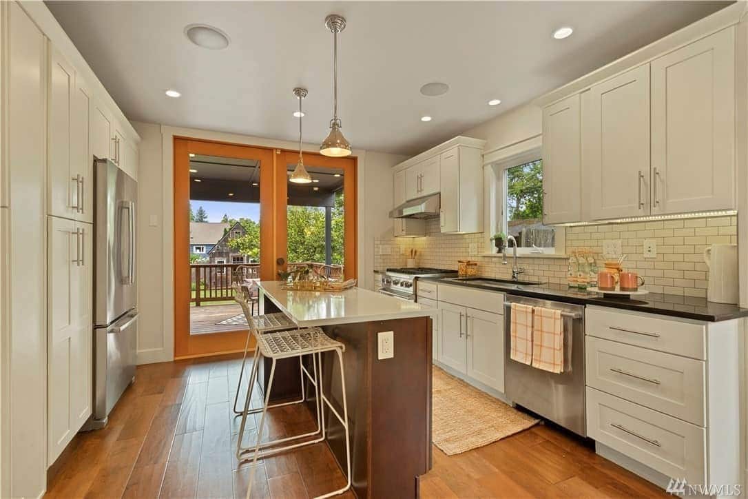 craftsman style kitchen