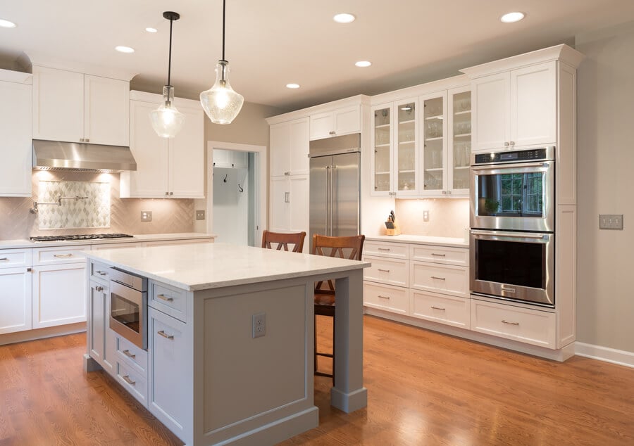 transitional kitchen